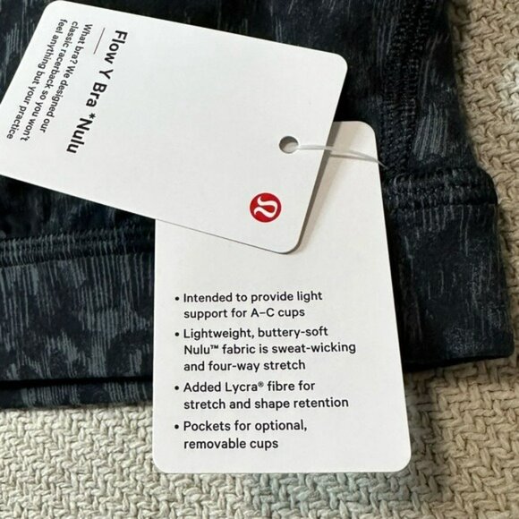 Lululemon Flow Y Sports Bra Size 12 NWT Black - Picture 5 of 10